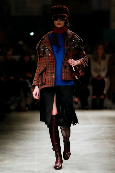 Look 38